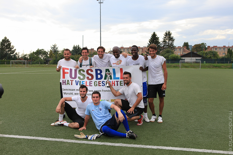 fussball-hat-viel-gesichter-cup2014-3-von-7