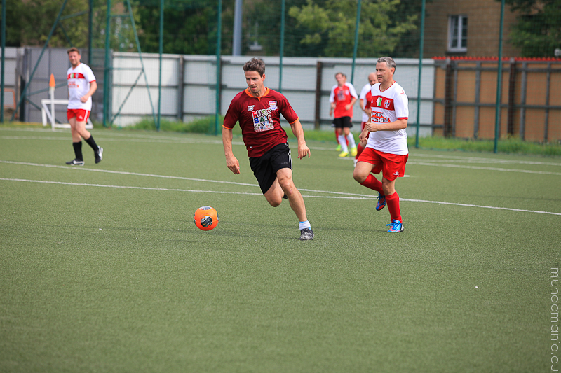 fussball-hat-viel-gesichter-cup2014-promispiel-22-von-55