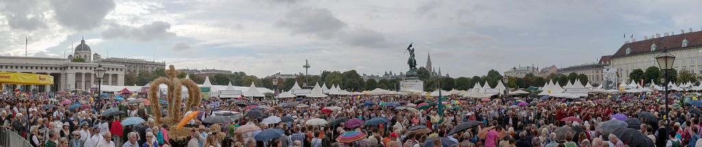 Erntedankfest am Heldenplatz 